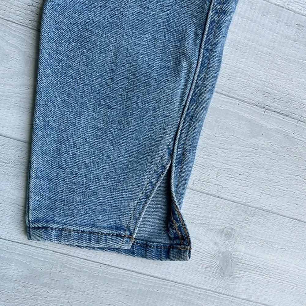 Levi Strauss & Co 721 High Rise Skinny Ankle Light Denim Jeans Size 25 - Picture 3 of 5